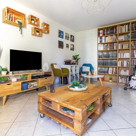L'Anise Daire Metz Dış mekan fotoğraf